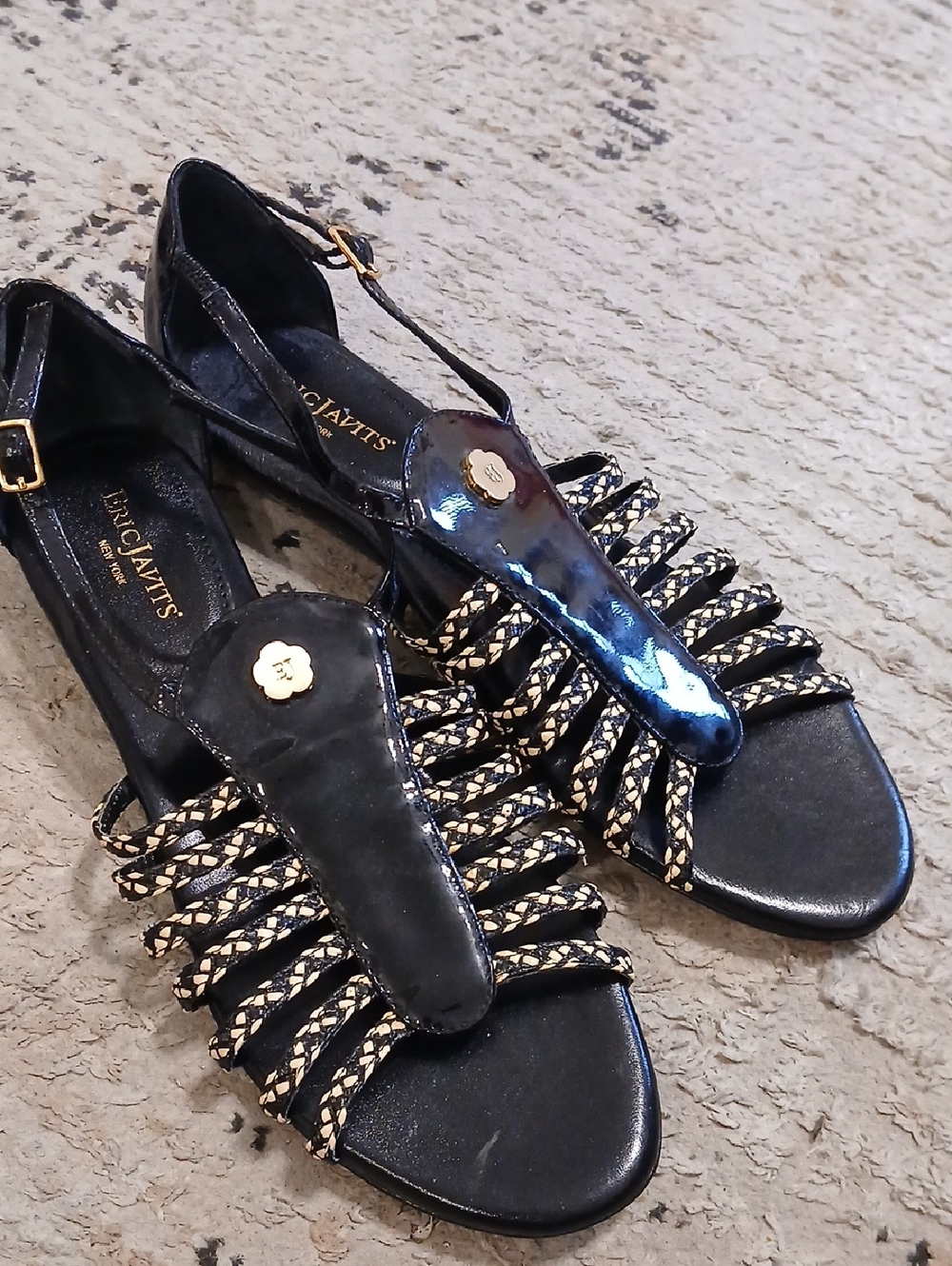 Eric Javits New York Black Tan Strappy Sandals Size 10